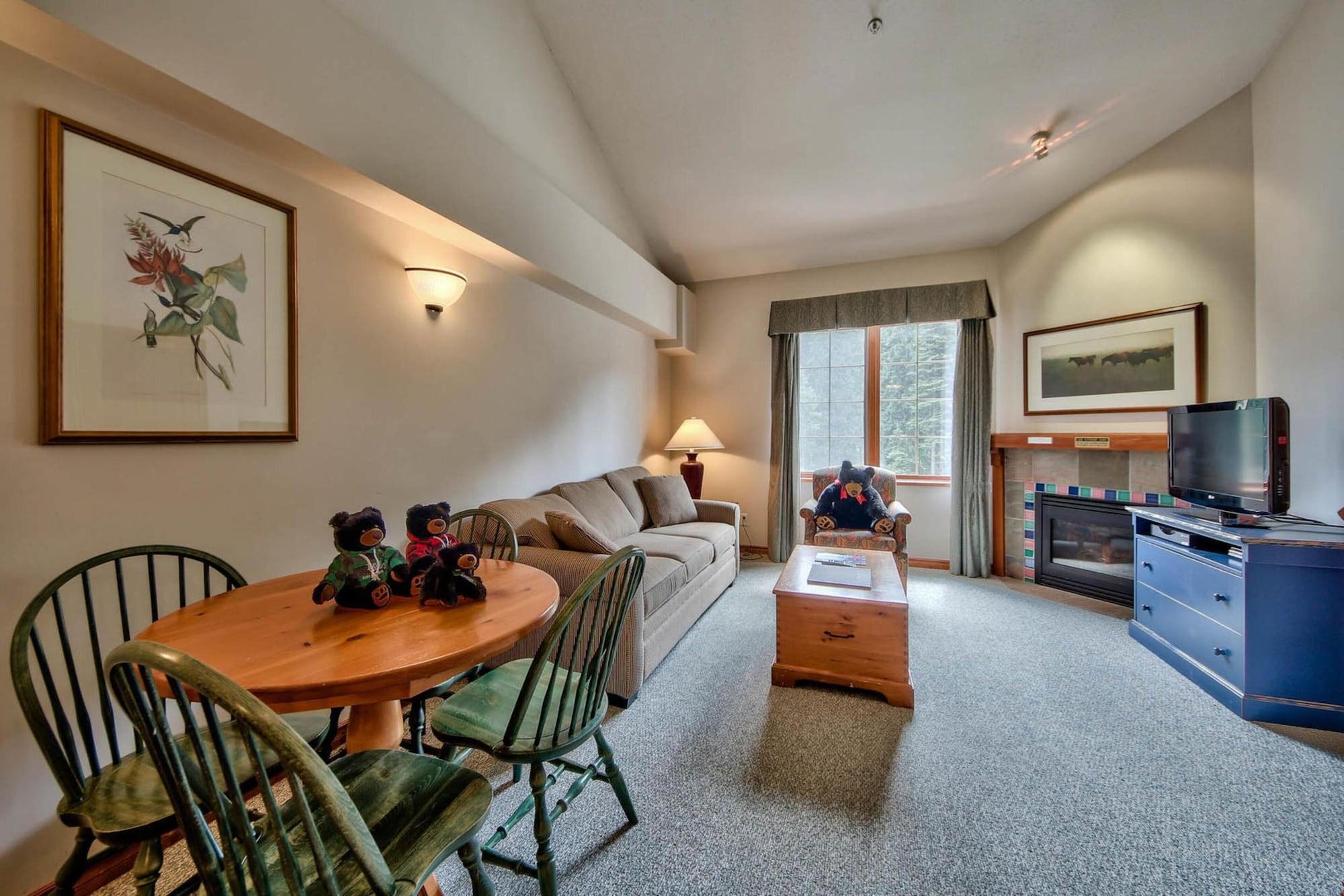 Hearthstone Lodge Sun Peaks Exterior foto