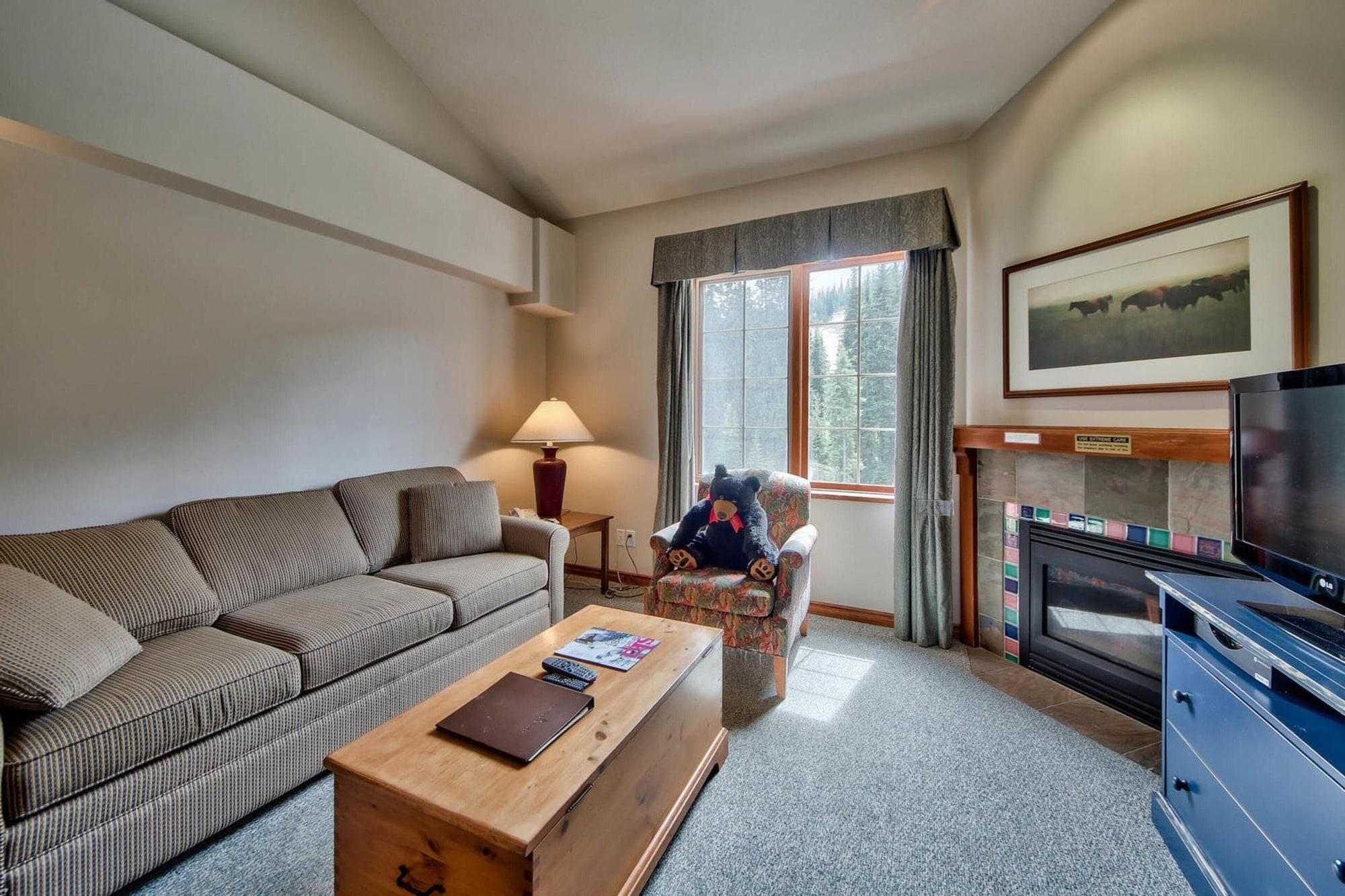 Hearthstone Lodge Sun Peaks Exterior foto