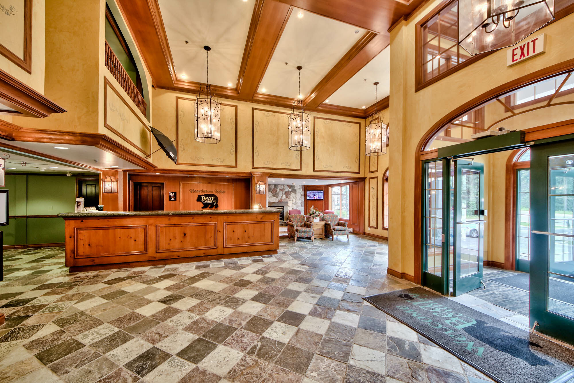 Hearthstone Lodge Sun Peaks Exterior foto
